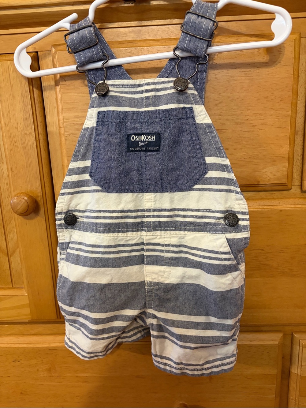 OshKosh B'gosh Baby Boy's Blue and White Short Overalls Size 6 Months EUC